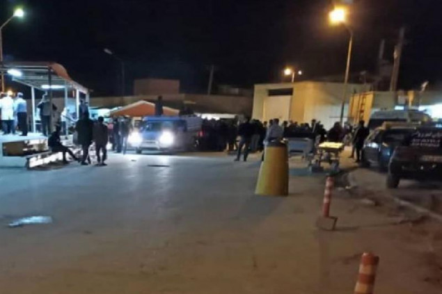 Petero mrtvih i 10 ranjenih u oružanom napadu na tržnicu u Iranu