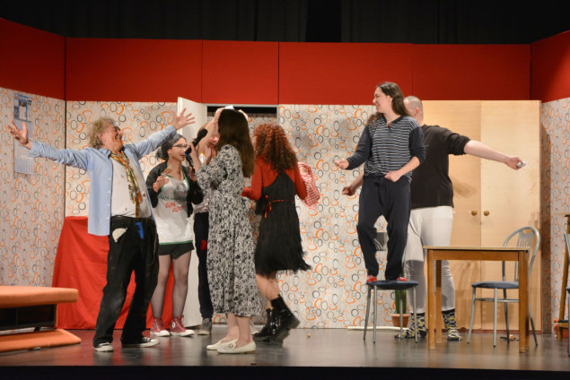 U petak urnebesna gostujuća komedija na sceni KSC Bugojno -"Tri put' Bog pomaže"