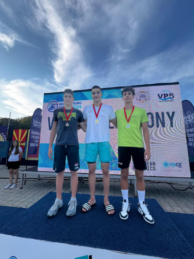 Rekord, pehar i osam medalja za mostarsku 'Orku' na plivačkom mitingu u Podgorici