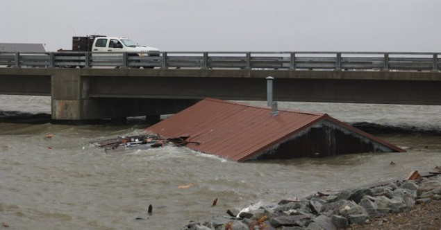 Tajfun usmrtio dvije osobe u Japanu