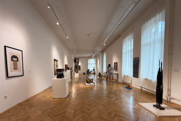 Umjetnička galerija BiH: Postavljena izložba "Susret ideje i forme"