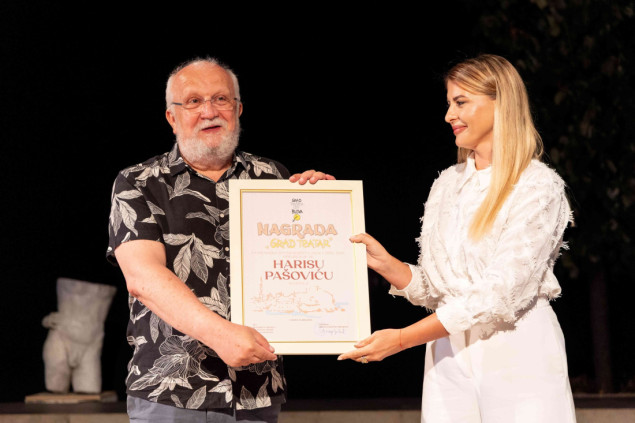 Haris Pašović dobitnik nagrade "Grad teatar" u Budvi