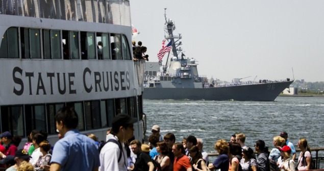 Američki razarač USS Bainbridge stigao u Finsku