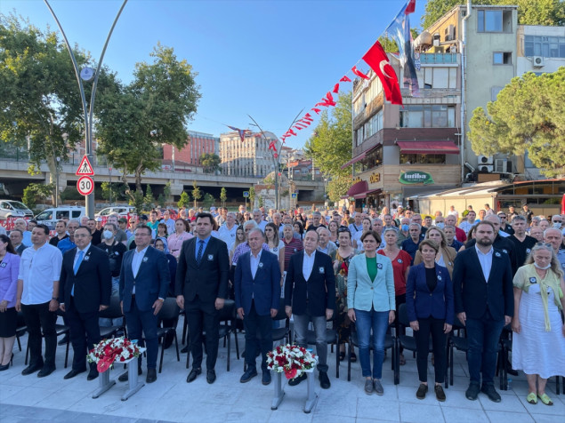 U Istanbulu odata počast žrtvama genocida u Srebrenici
