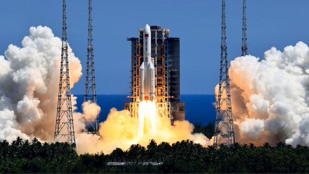 Kineska raketa se raspala pri povratku na Zemlju