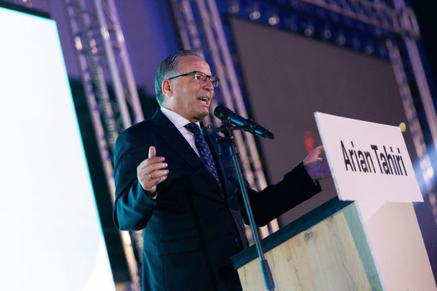 Kurti čestitao Hamzi izbor za predsjednika Demokratske partije Kosova