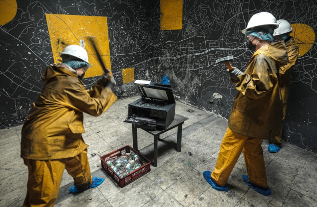 'Smash' soba u Sarajevu pomaže u oslobađanju od stresa