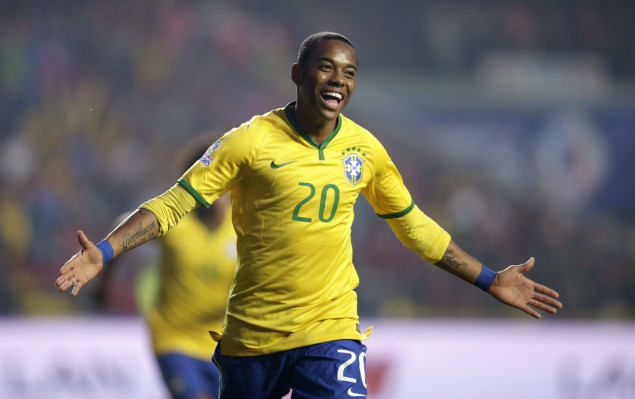 Bivši fudbaler Robinho mora u Brazilu da odsluži kaznu za silovanje
