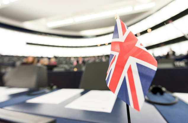 Velika Britanija bi mogla smanjiti broj viza za zemlje koje odbijaju povratak migranata