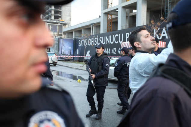 Dva policajca ubijena, a jedan ranjen u napadu na policijsku stanicu u Turskoj