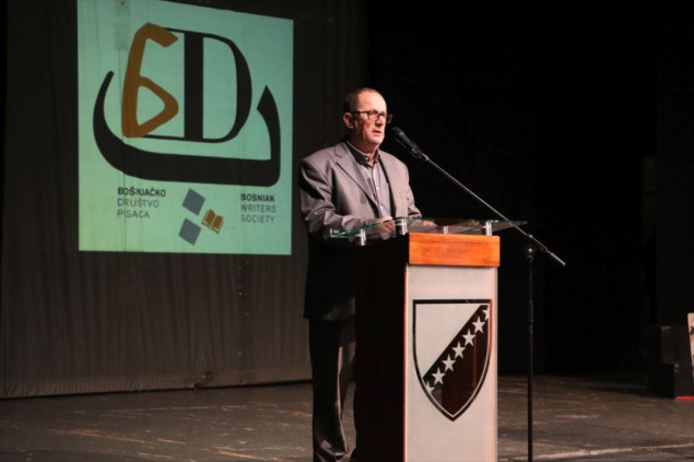 Bošnjački pisci u Zenici predstavili Bošnjačko društvo pisaca
