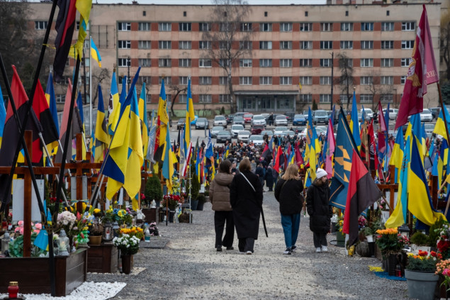 Dvije godine rata: Odata počast poginulim ukrajinskim vojnicima