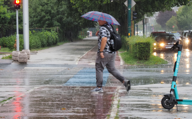 Kraj ljeta u Sarajevu donio kišu i jesenji ugođaj