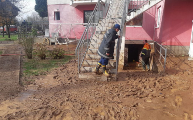 Civilna zaštita KS: Preduzeti mjere zaštite od kiše, grada i vjetra