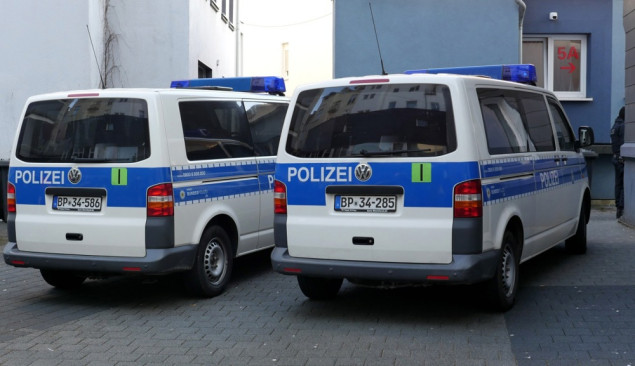 Njemačka: U napadu nožem u autobusu ranjeno šest osoba