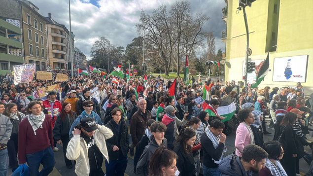 Hiljade ljudi na skupu u Ženevi u znak solidarnosti s Palestinom