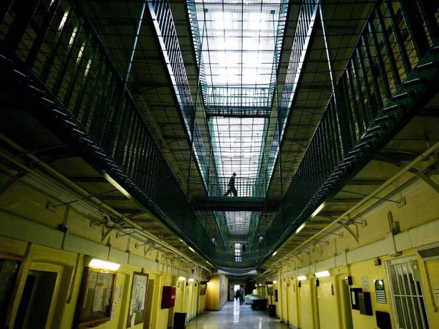 Laburisti zbog prepunih zatvora planiraju oslobađati više zatvorenika