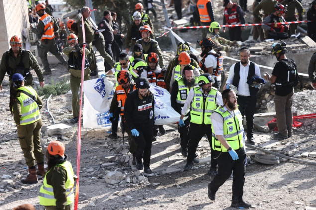 Osam Izraelaca poginulo u raketnom napadu Irana na zapadni dio Jerusalema