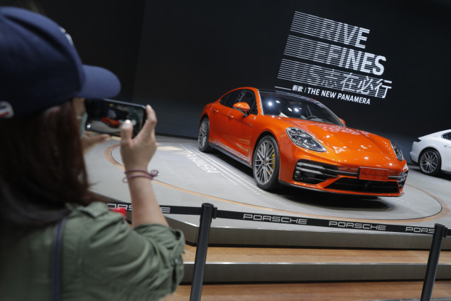 Novi Porsche u Kini greškom pušten u prodaju po smiješno niskoj cijeni