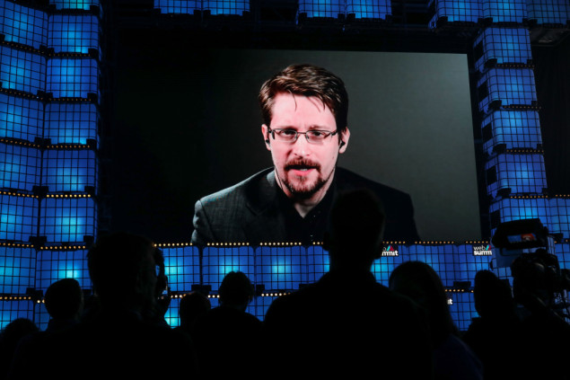 Edward Snowden položio zakletvu kao ruski državljanin