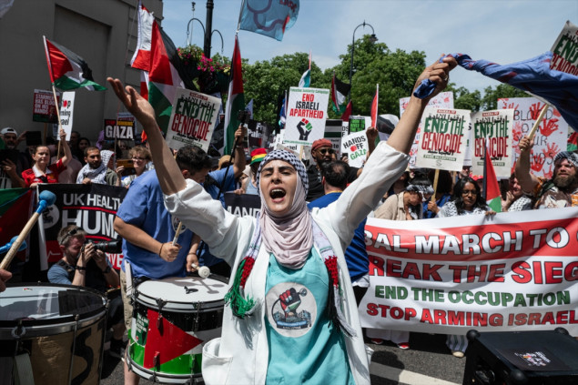 Masovni protest u Londonu protiv izraelskih napada na Iran i Gazu