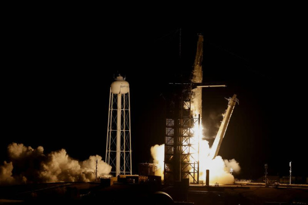 Svemirska raketa Falcon-9 sa četiri astronauta poletjela ka Međunarodnoj svemirskoj stanici