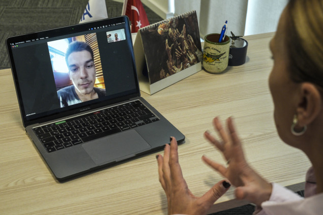 Mladi slikar iz Beograda u humanitarnoj floti za Gazu