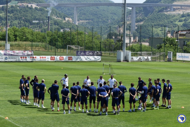 Uoči duela s Rumunijom: Reprezentacija BiH obavila trening u Zenici