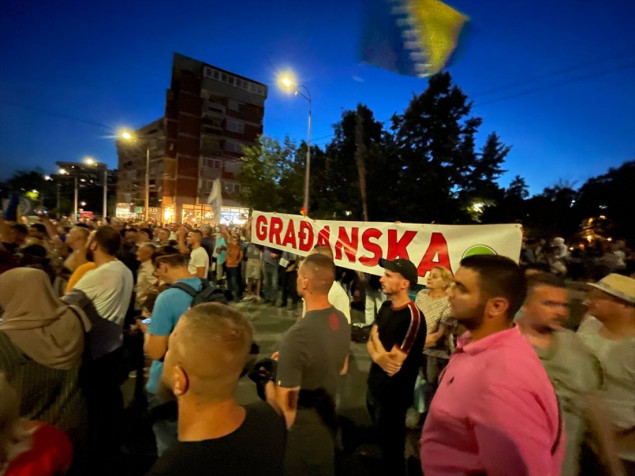 Protesti ispred OHR-a: Građani žele jedinstvenu BiH bez etničkih podjela