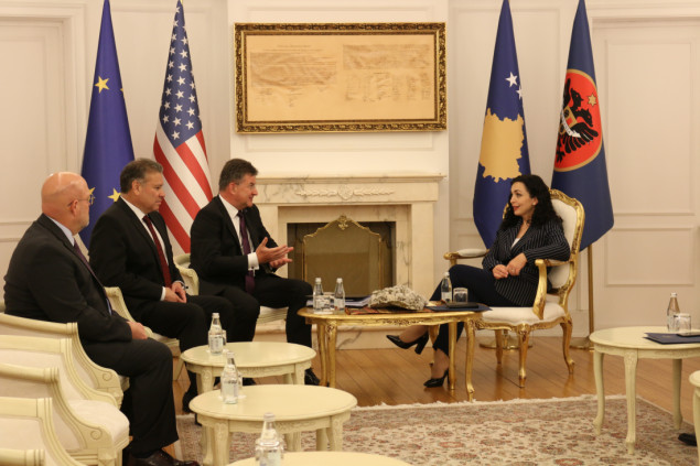 Osmani se sastala sa Lajčakom i Escobarom: Kosovo nikada nije doprinijelo tenzijama