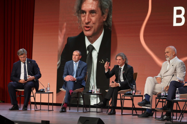 Plenković na BSF-u: Predsjednik Zelenski uspješno mobilizira međunarodnu zajednicu