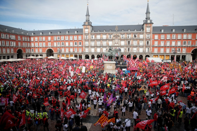 Oko 45.000 ljudi na ulicama Madrida traži veće plate
