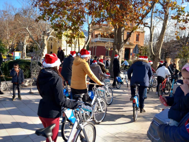 U Mostaru održana biciklijada Djeda Mrazova