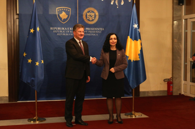 Osmani se sastala sa specijalnim predstavnikom EU-a za dijalog Lajčakom