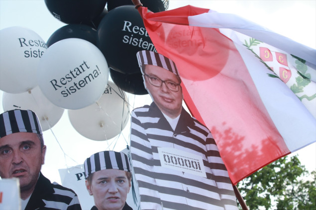 Nekoliko desetina hiljada građana okupilo se na protestu 'Srbija protiv nasilja'