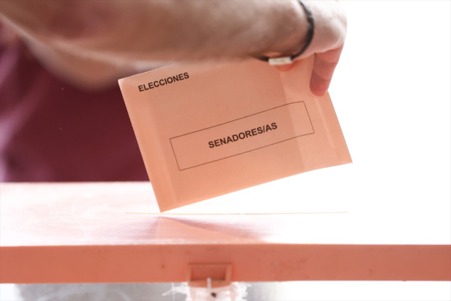 Prijevremeni izbori u Španiji: Pravo glasa ima 37,4 miliona birača