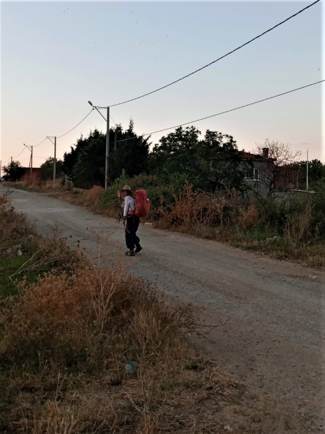 Carlota Salazar pješači od Španije prema Jerusalemu radi hodočašća