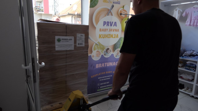 MFS-EMMAUS donirao hranu i odjeću Baby javnoj kuhinji u Bratuncu