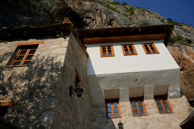 Bh. turistički biser Blagaj: Tekija, Buna, utvrda, vile s bazenima...