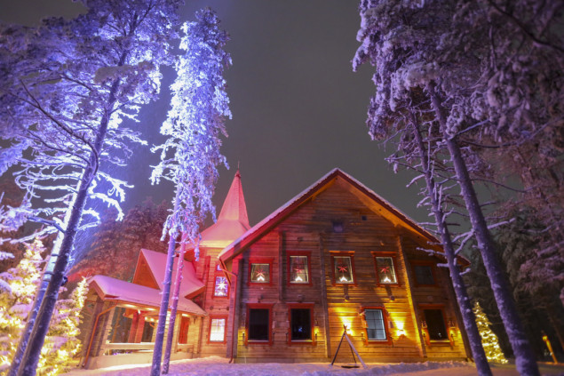 Bajkoviti finski grad Rovaniemi, snježni dom Djeda Mraza