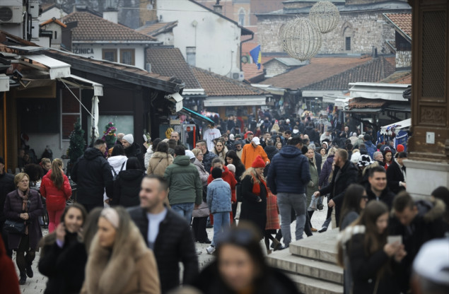 Praznična atmosfera u Sarajevu: Veliki broj turista za Novu godinu