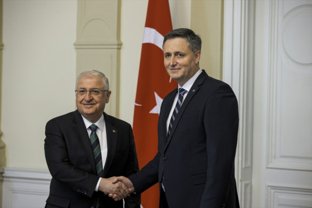 Turski ministar Guler se sastao s članom Predsjedništva BiH Bećirovićem