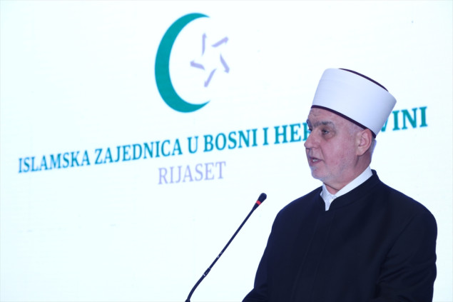 Reisul-ulema Kavazović organizirao iftar za privrednike