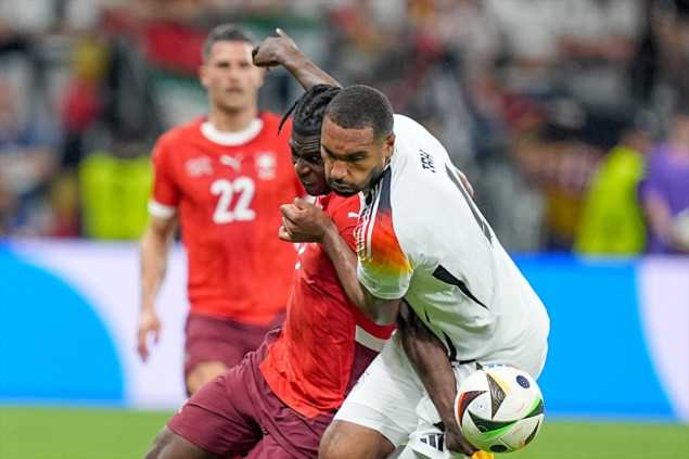 Nijemci u sudijskoj nadoknadi izbjegli poraz od Švicarske, Mađari pobijedili Škotsku