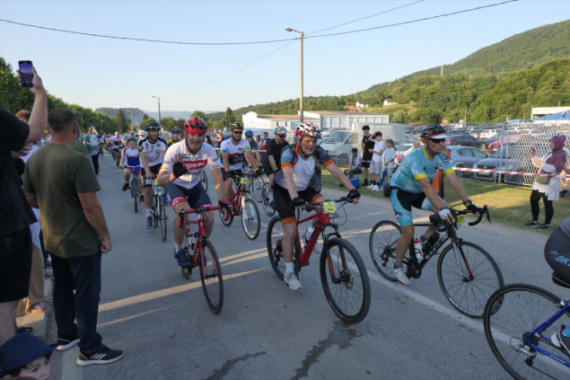 Hiljade biciklista iz cijele BiH stigli u Potočare