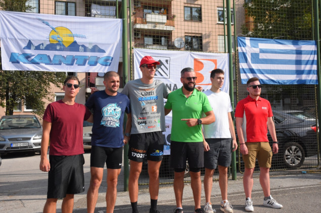 Faruk Suljović startao humanitarni triatlon od Sarajeva do grčkog Olimpa