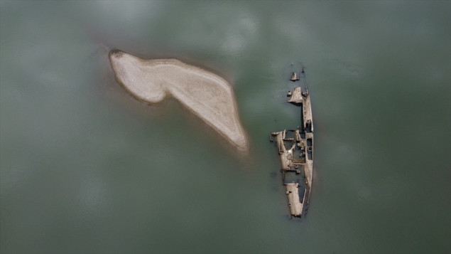 Zbog niskog vodostaja Dunava "izronila" olupina njemačkog broda iz Drugog svjetskog rata