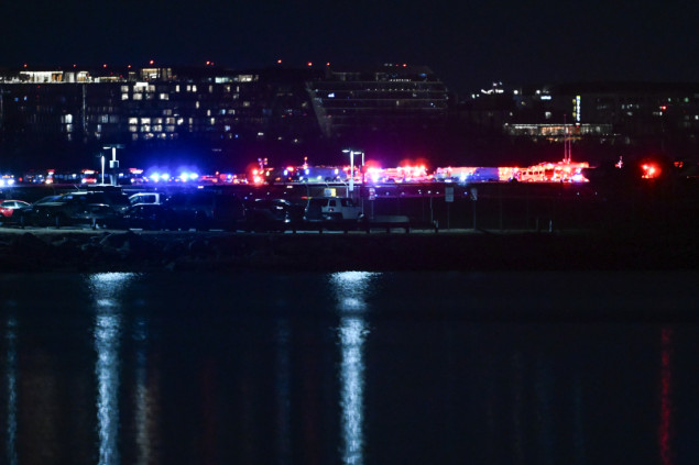 Pronađeno 18 tijela nakon sudara aviona i helikoptera u Washingtonu