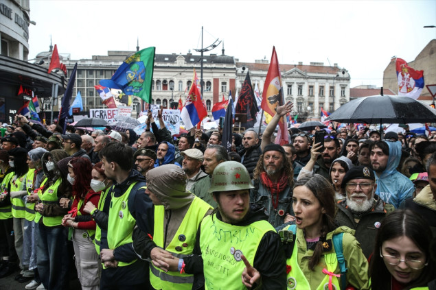 Predstavnici studenata na protestu u Beogradu poručuju: Noć je najmračnija pred svitanje, do ispunjenja zahtjeva