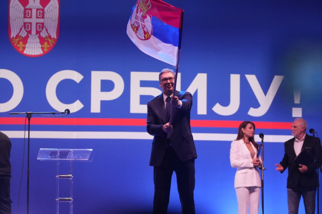 Vučić iznio pet zahtjeva i poručio da je obojena revolucija završena